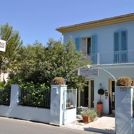 מלון Guerrini 2*